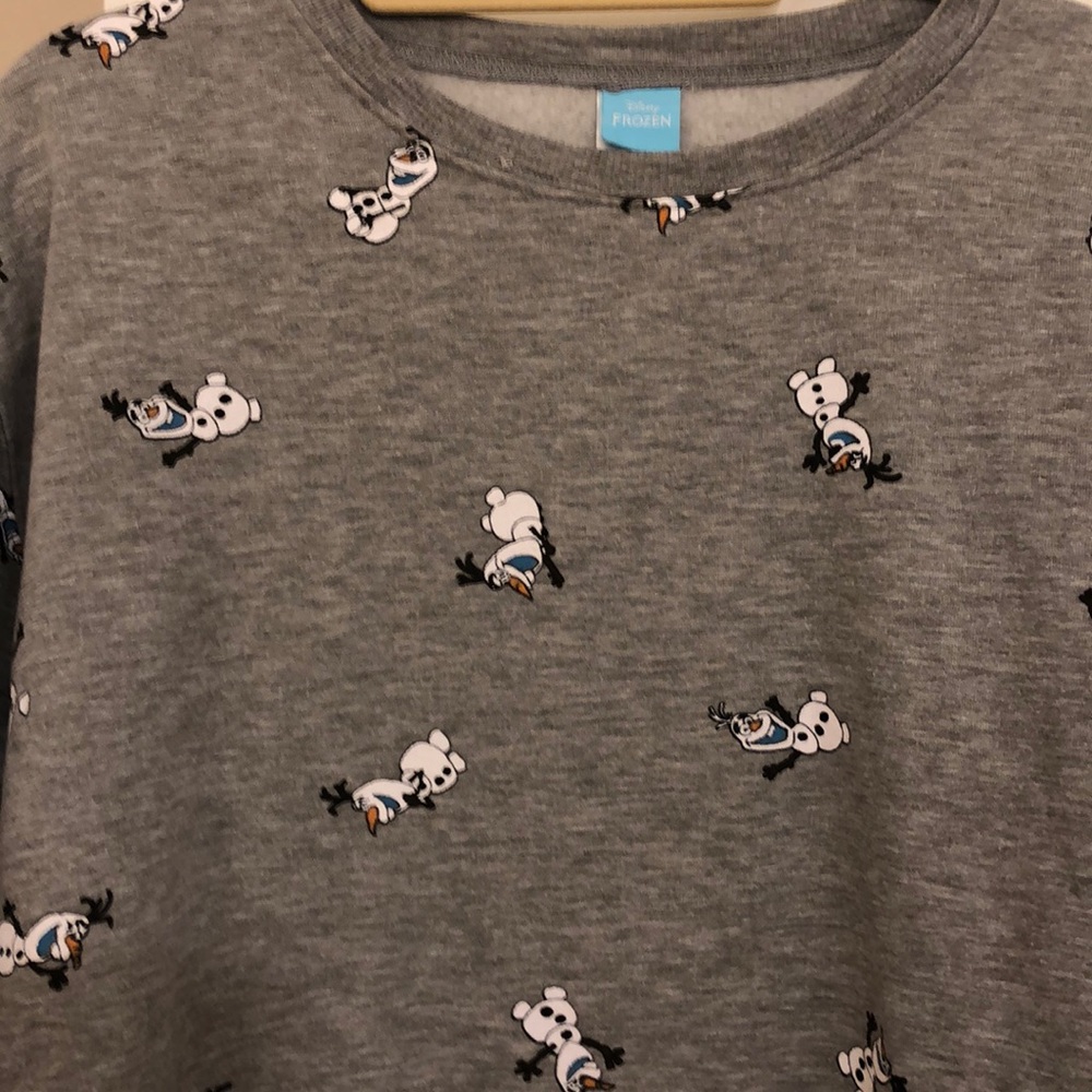 Olaf Disney sweatshirt